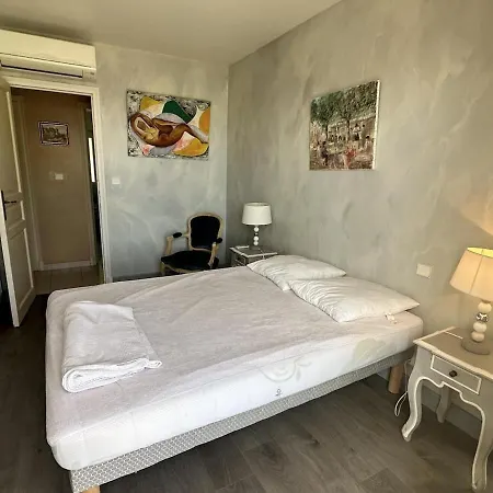 - 160m2 -vue - 300m Des Plages Villa