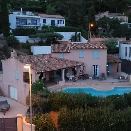 - 160m2 -vue - 300m Des Plages Roquebrune-sur Argens